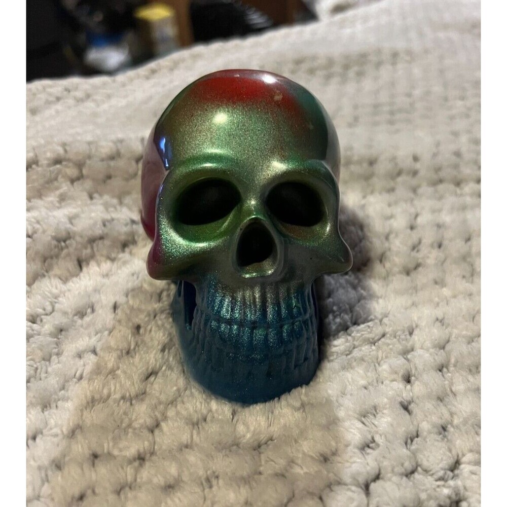 Selfmade/Handmade Epoxy Resin Multicolor Skull Decor
